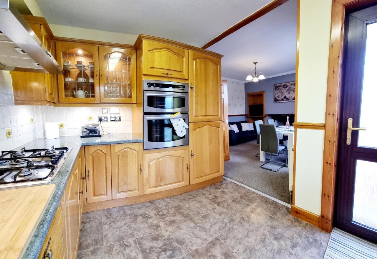 Inverness City 3 Bedroom House Free Parking Exterior foto